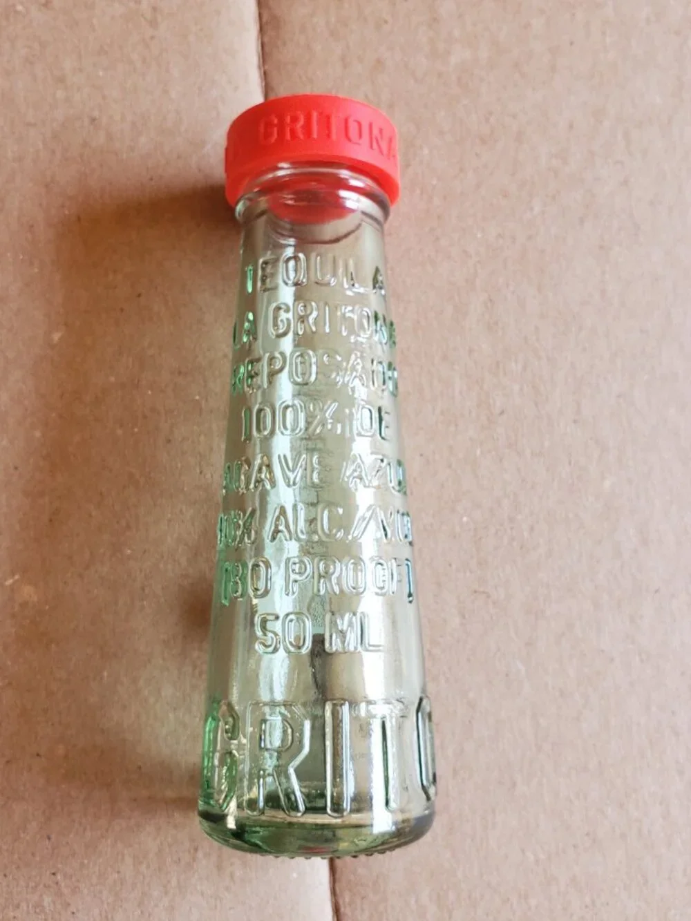 Salt & Pepper Shaker La Gritona Reposado Tequila Mini Glass Bottles 50 ML
